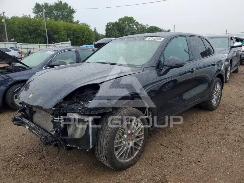 2018 Porsche Cayenne photo