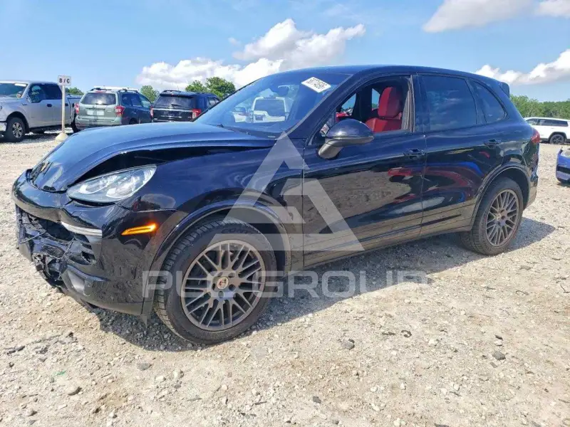 2018 Porsche Cayenne photo