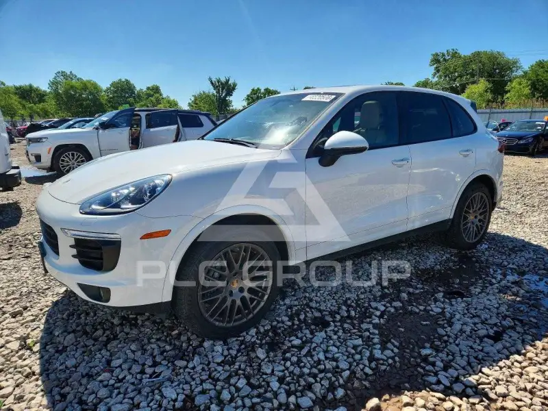 2018 Porsche Cayenne photo