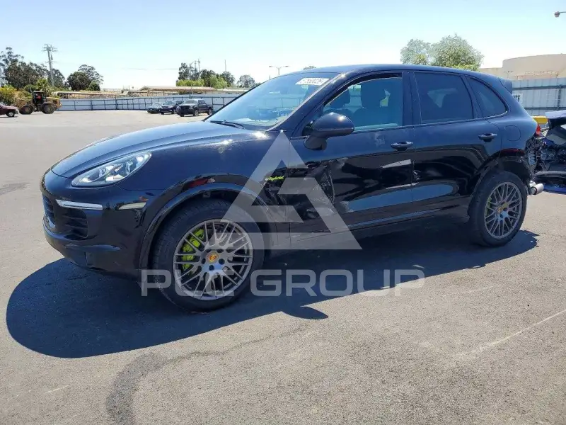 2018 Porsche Cayenne photo