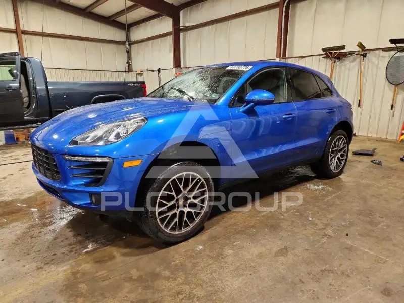 2018 Porsche MACAN photo