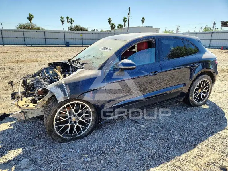 2018 Porsche MACAN photo
