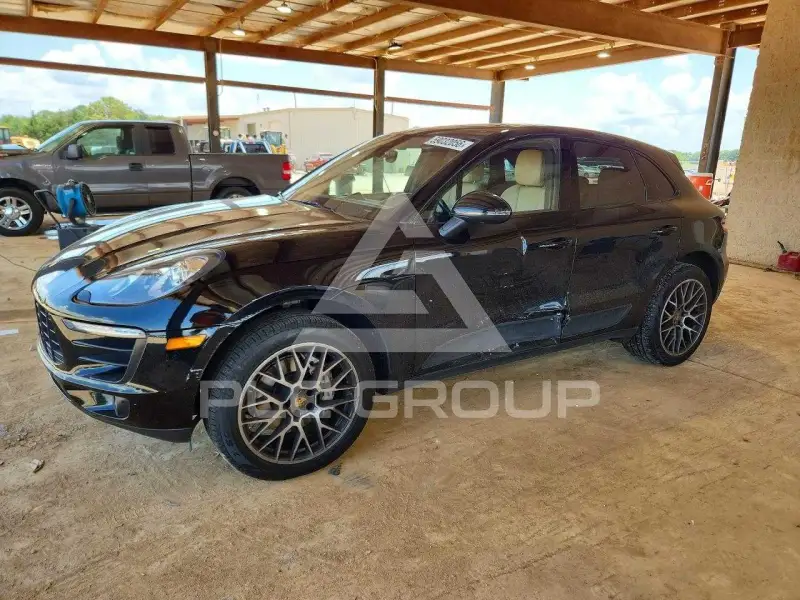2018 Porsche MACAN photo
