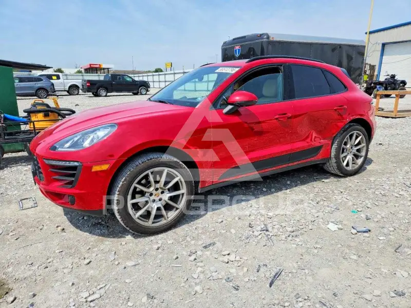 2018 Porsche MACAN photo