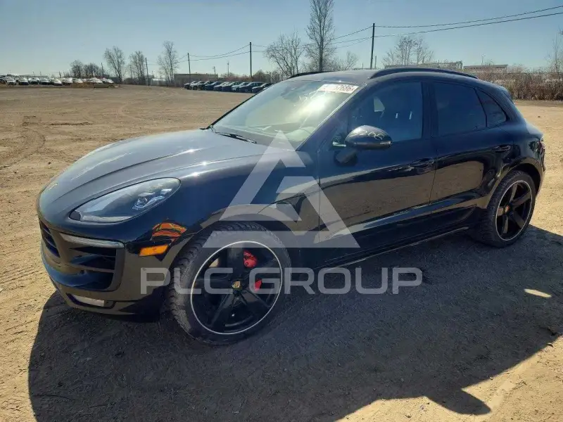2018 Porsche MACAN photo