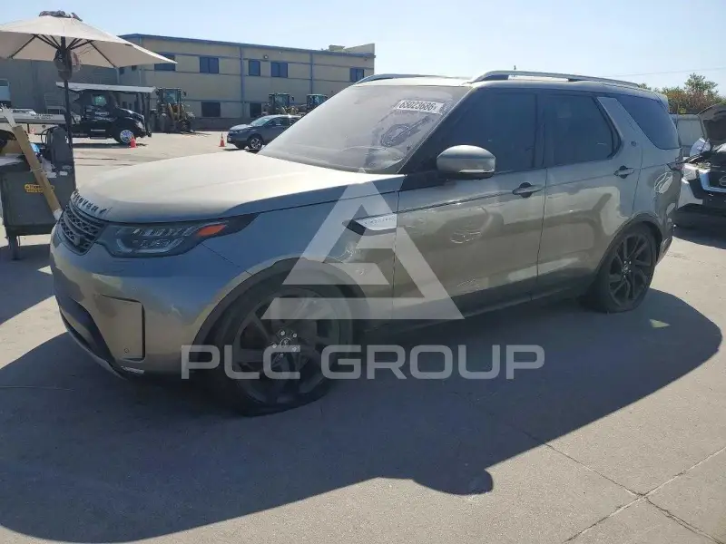 2018 Land Rover Discovery photo