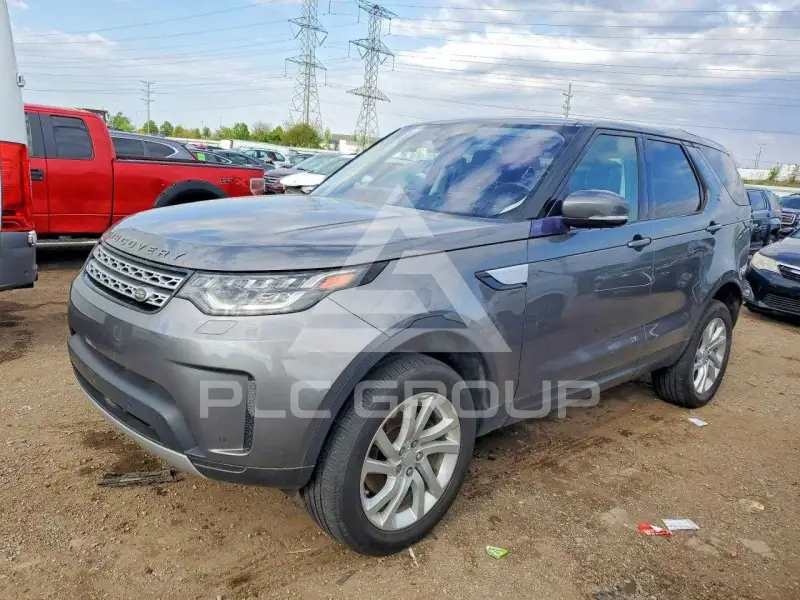 2018 Land Rover Discovery photo