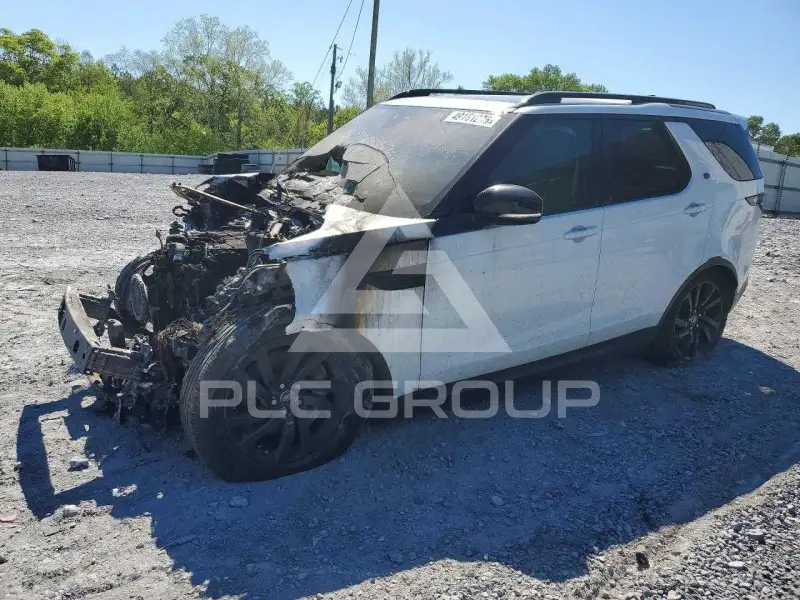 2018 Land Rover Discovery photo