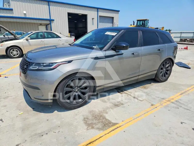2018 Land Rover Range Rover photo