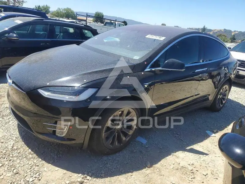 2018 Tesla Model X фото
