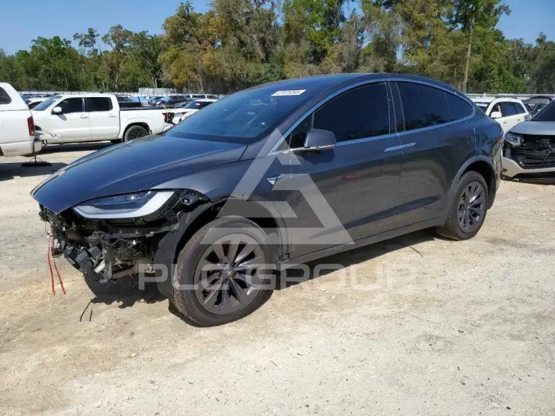 2018 Tesla Model X photo