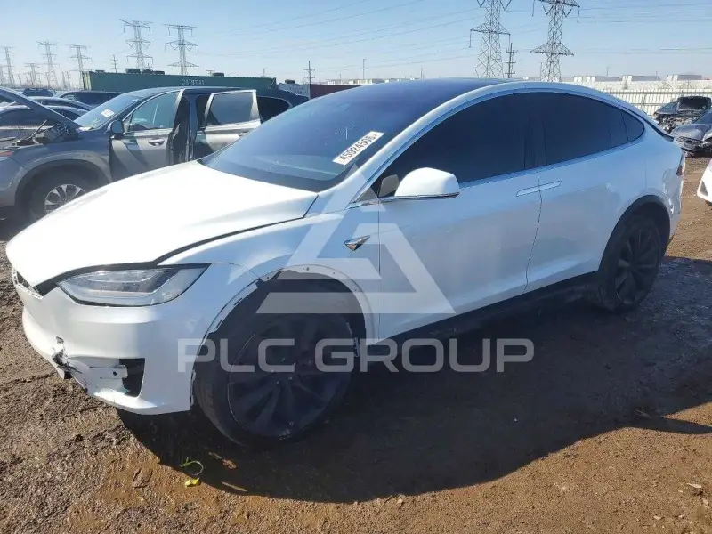 2018 Tesla Model X фото