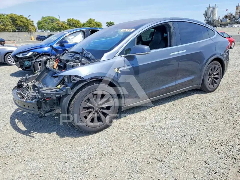 2018 Tesla Model X фото