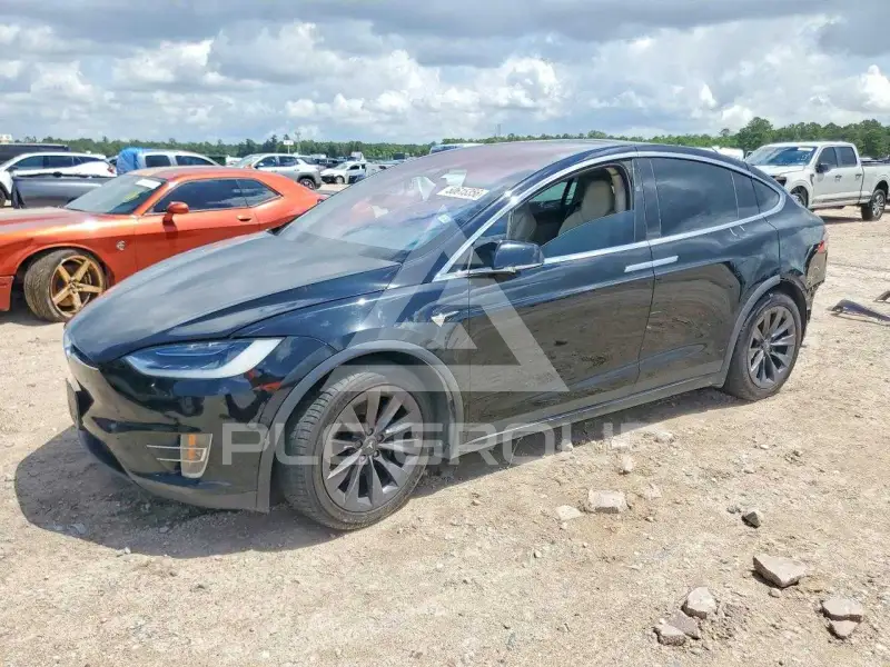 2018 Tesla Model X фото