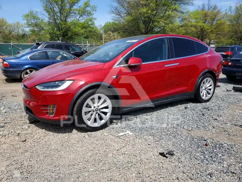 2018 Tesla Model X фото