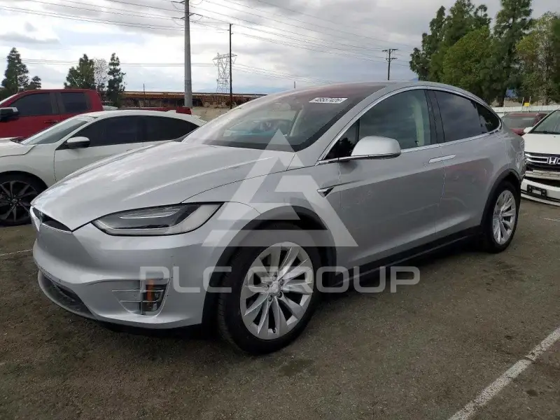 2018 Tesla Model X photo