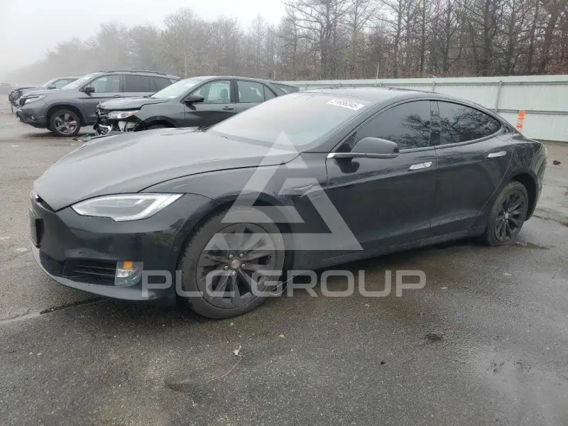 2018 Tesla Model S photo