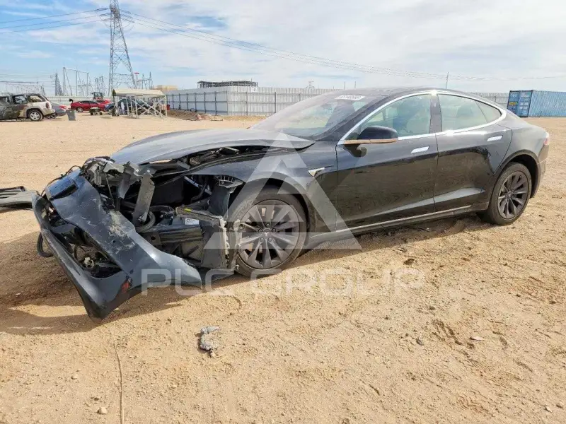 2018 Tesla Model S фото