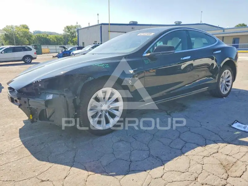 2018 Tesla Model S фото