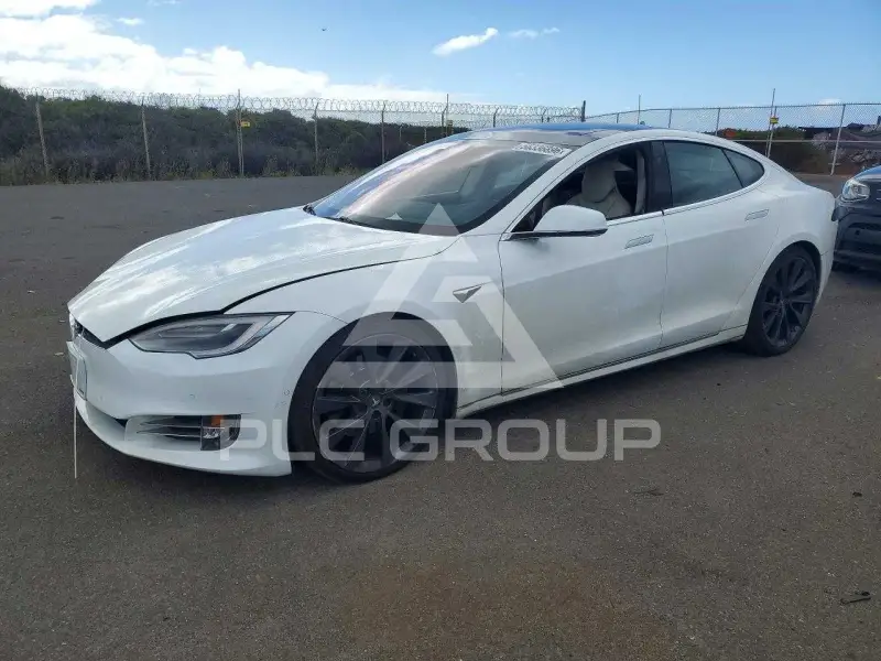2018 Tesla Model S фото