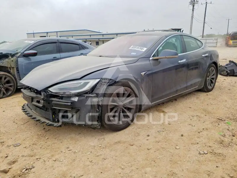 2018 Tesla Model S photo