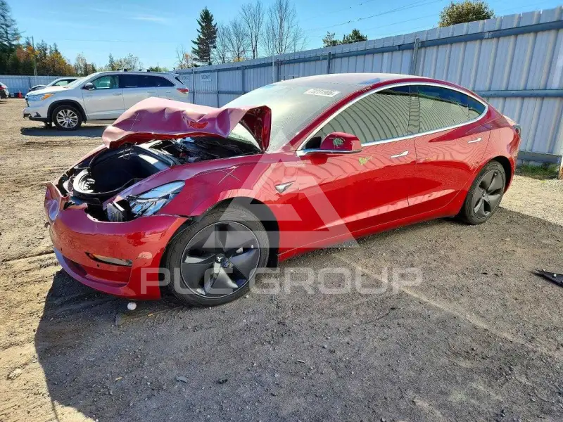 2018 Tesla Model 3 фото