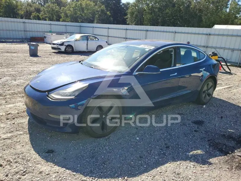 2018 Tesla Model 3 photo