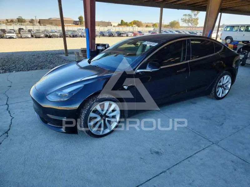 2018 Tesla Model 3 photo