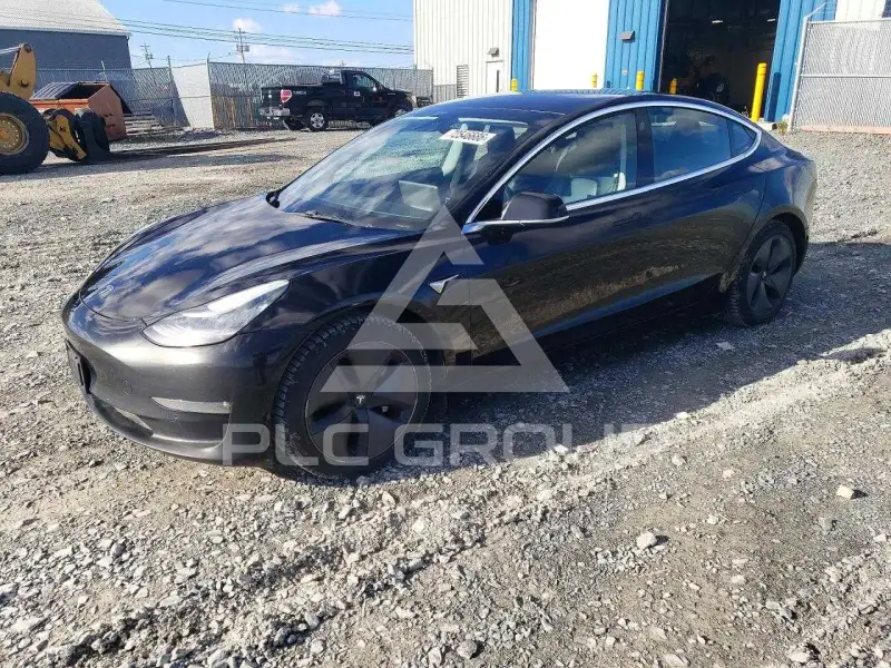 2018 Tesla Model 3 фото