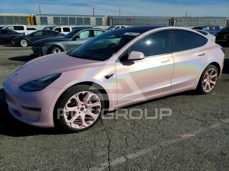 2018 Tesla Model 3 photo