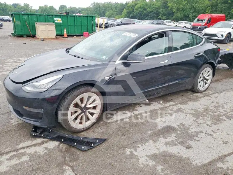 2018 Tesla Model 3 photo