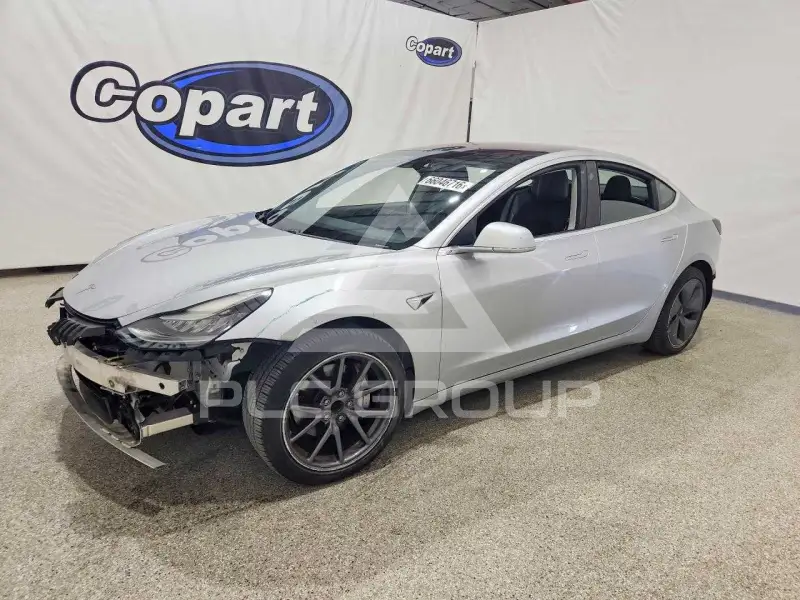 2018 Tesla Model 3 photo