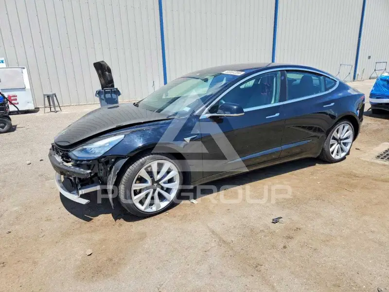 2018 Tesla Model 3 photo