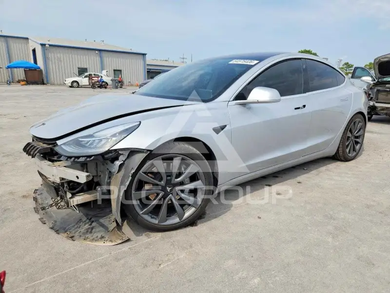 2018 Tesla Model 3 photo
