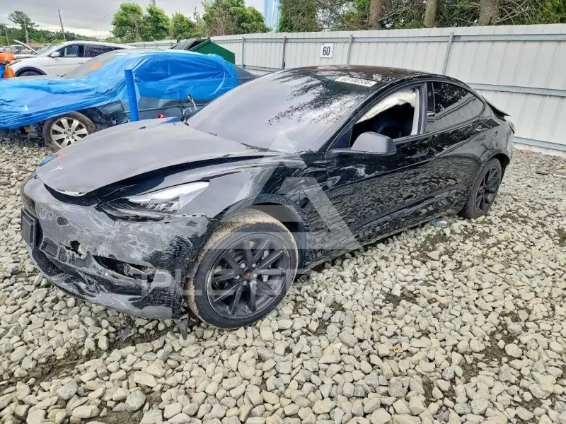 2018 Tesla Model 3 фото