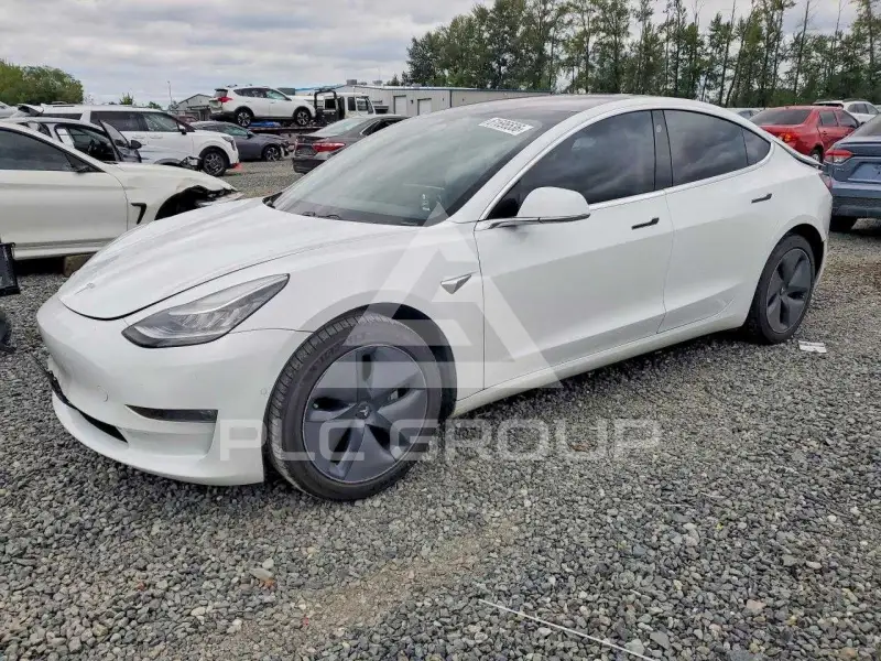 2018 Tesla Model 3 photo