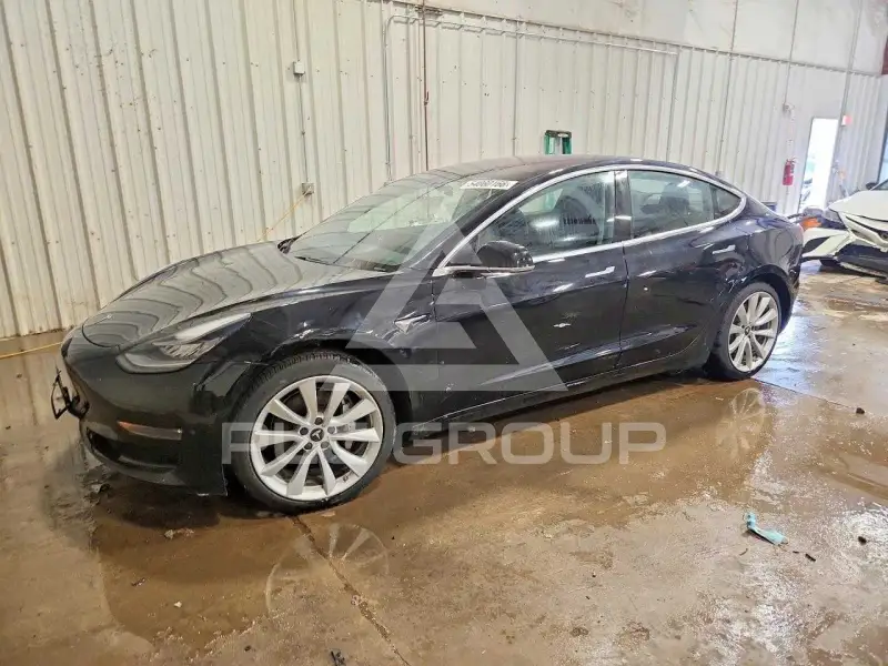 2018 Tesla Model 3 photo