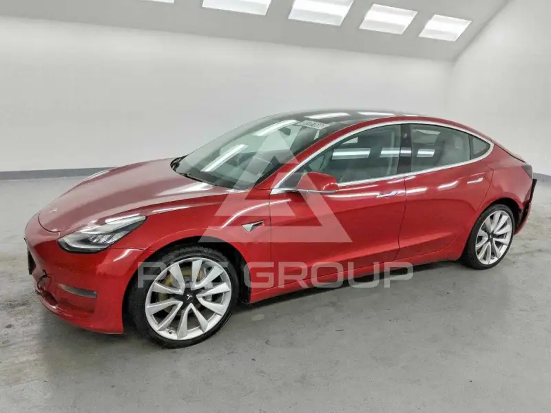 2018 Tesla Model 3 photo