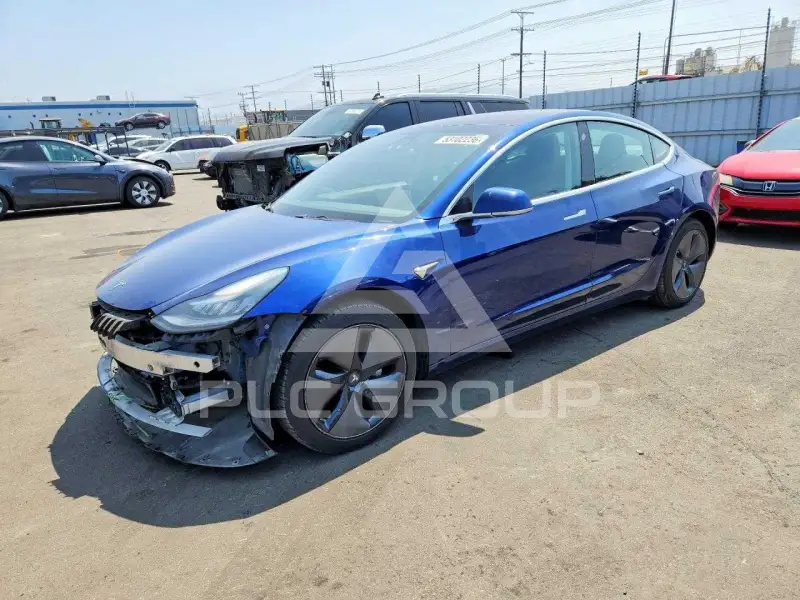 2018 Tesla Model 3 фото