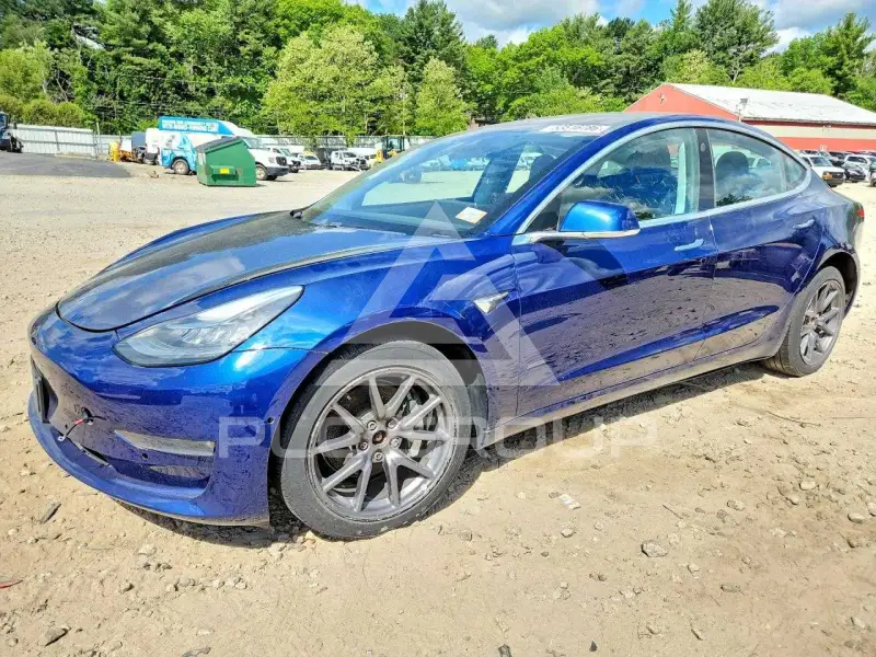 2018 Tesla Model 3 фото