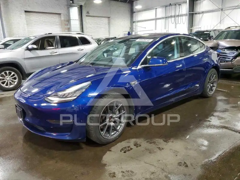 2018 Tesla Model 3 photo