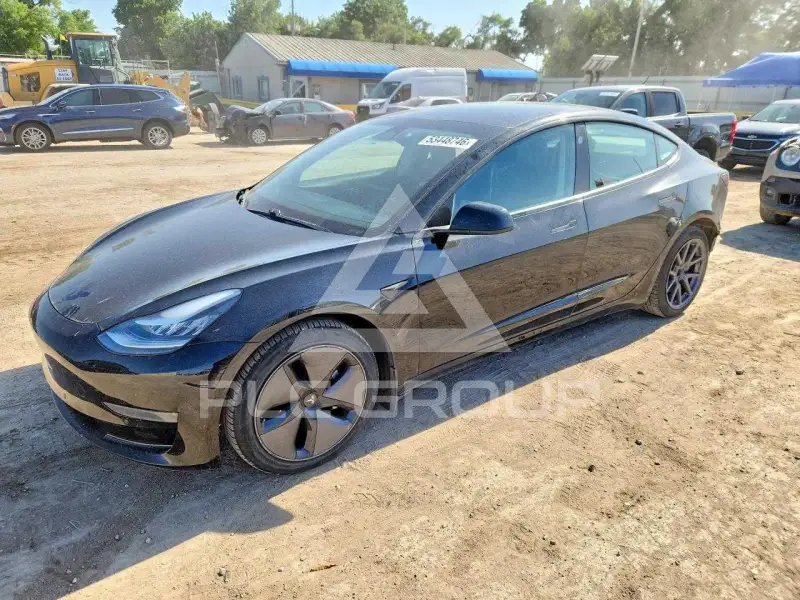 2018 Tesla Model 3 photo