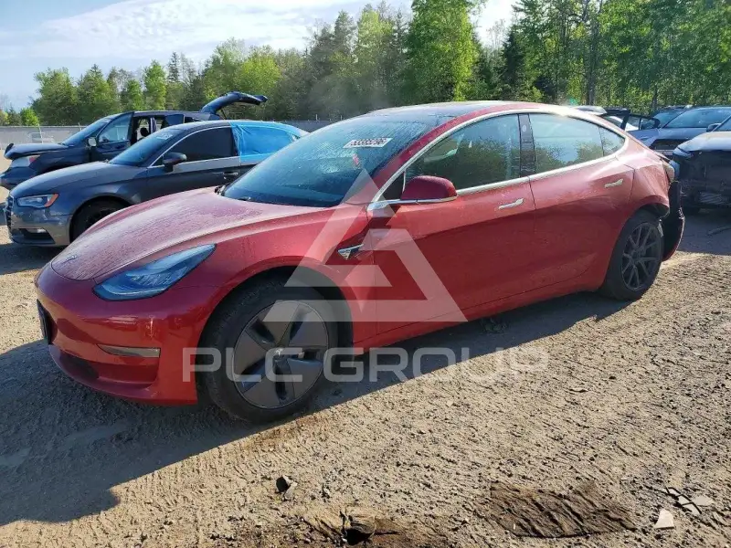 2018 Tesla Model 3 фото