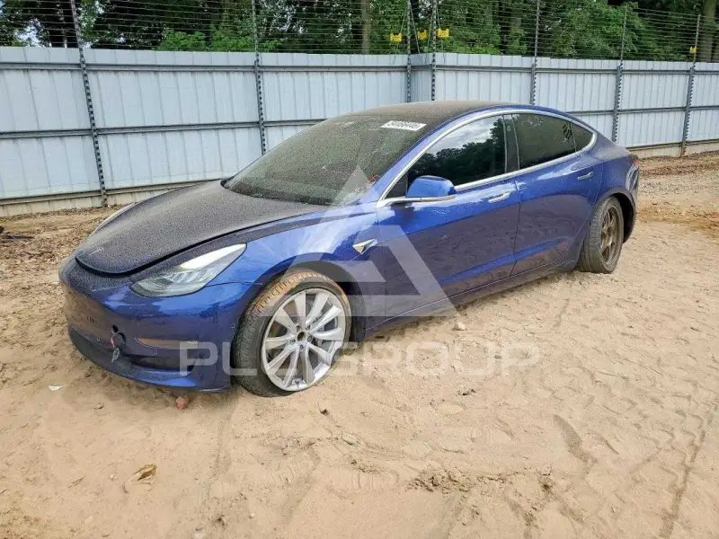 2018 Tesla Model 3 фото