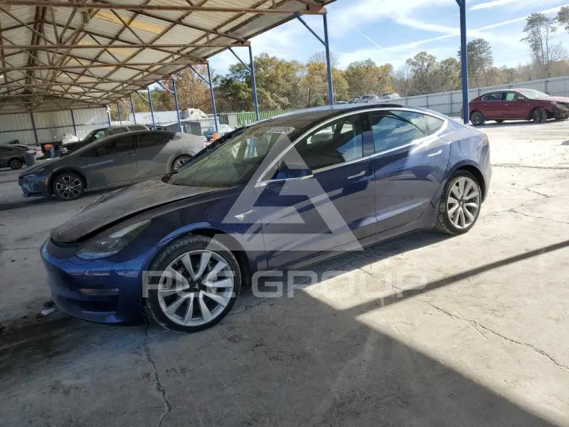 2018 Tesla Model 3 photo