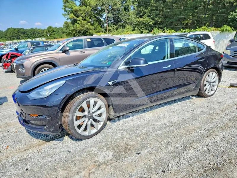 2018 Tesla Model 3 photo