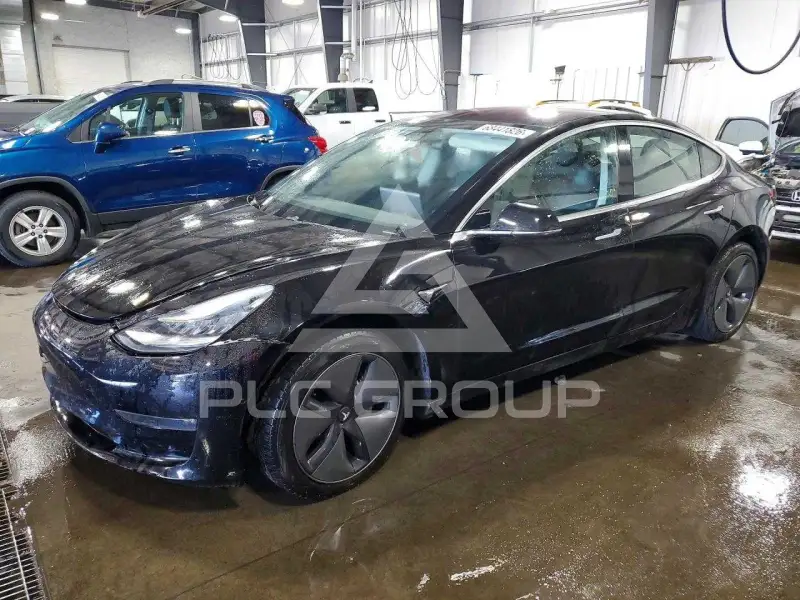 2018 Tesla Model 3 photo