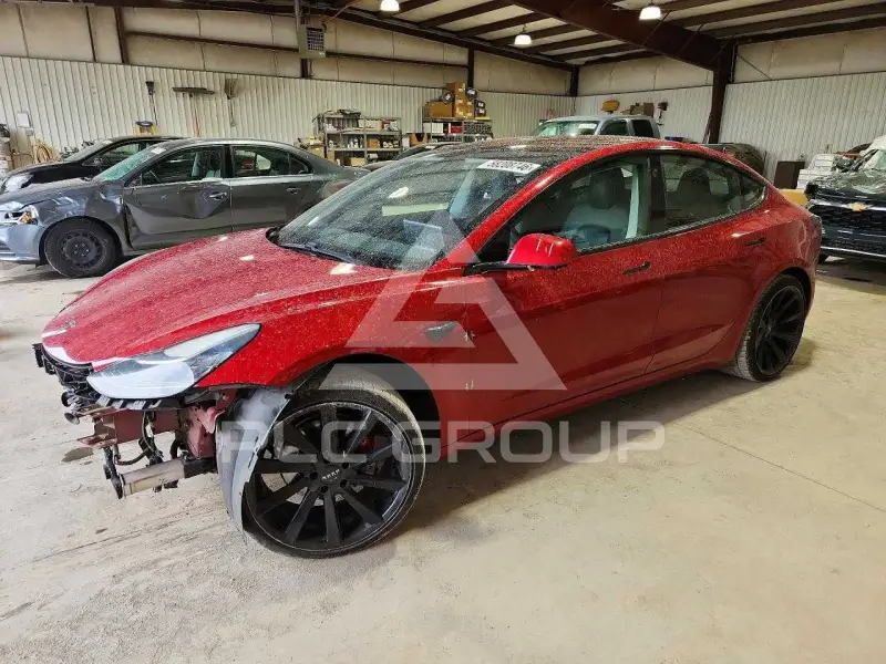 2018 Tesla Model 3 фото