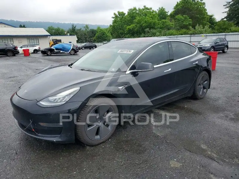 2018 Tesla Model 3 photo