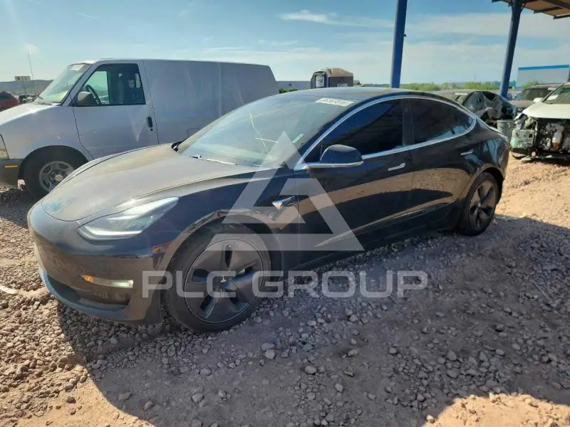 2018 Tesla Model 3 photo